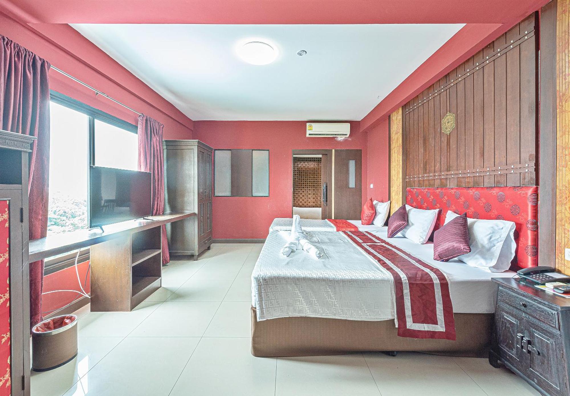 The Wing Design Hotel Bangkok Exterior photo