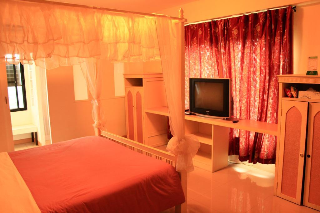 The Wing Design Hotel Bangkok Room photo