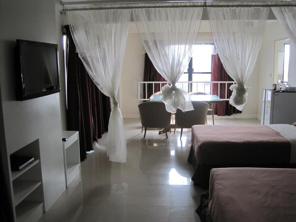 The Wing Design Hotel Bangkok Room photo